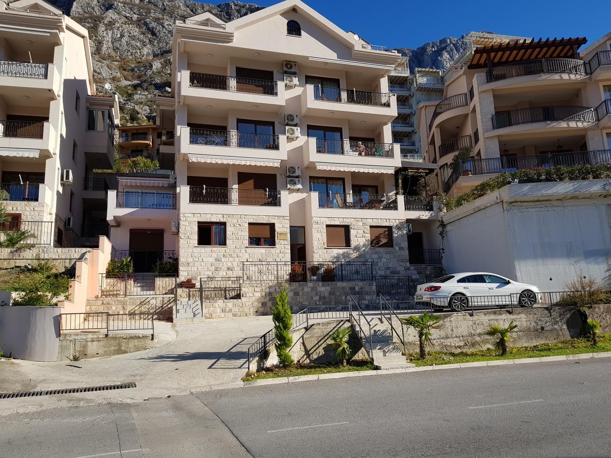 Apartment Stella Di Cattaro Exterior photo